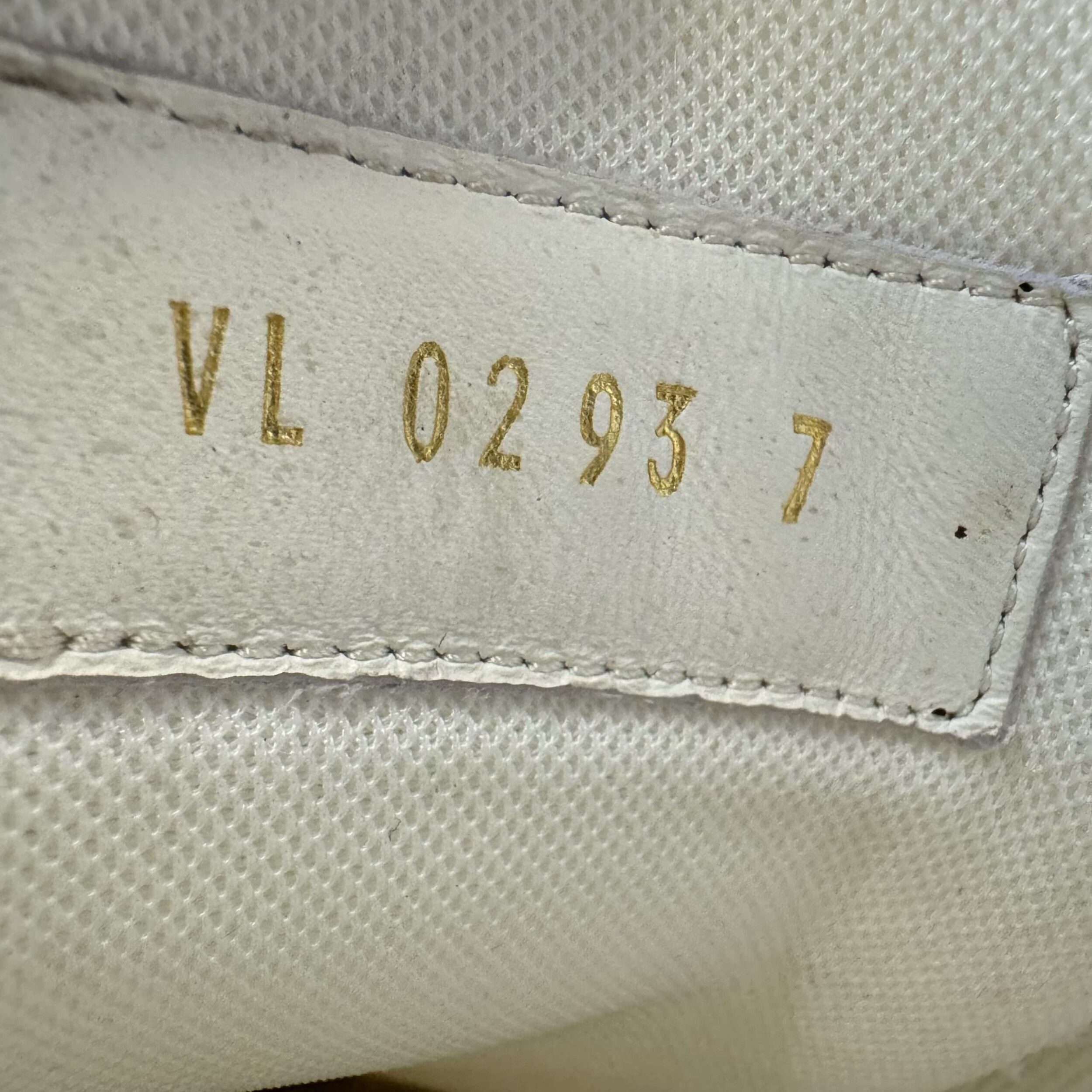 Louis Vuitton Trainer Sneakers - Image 6