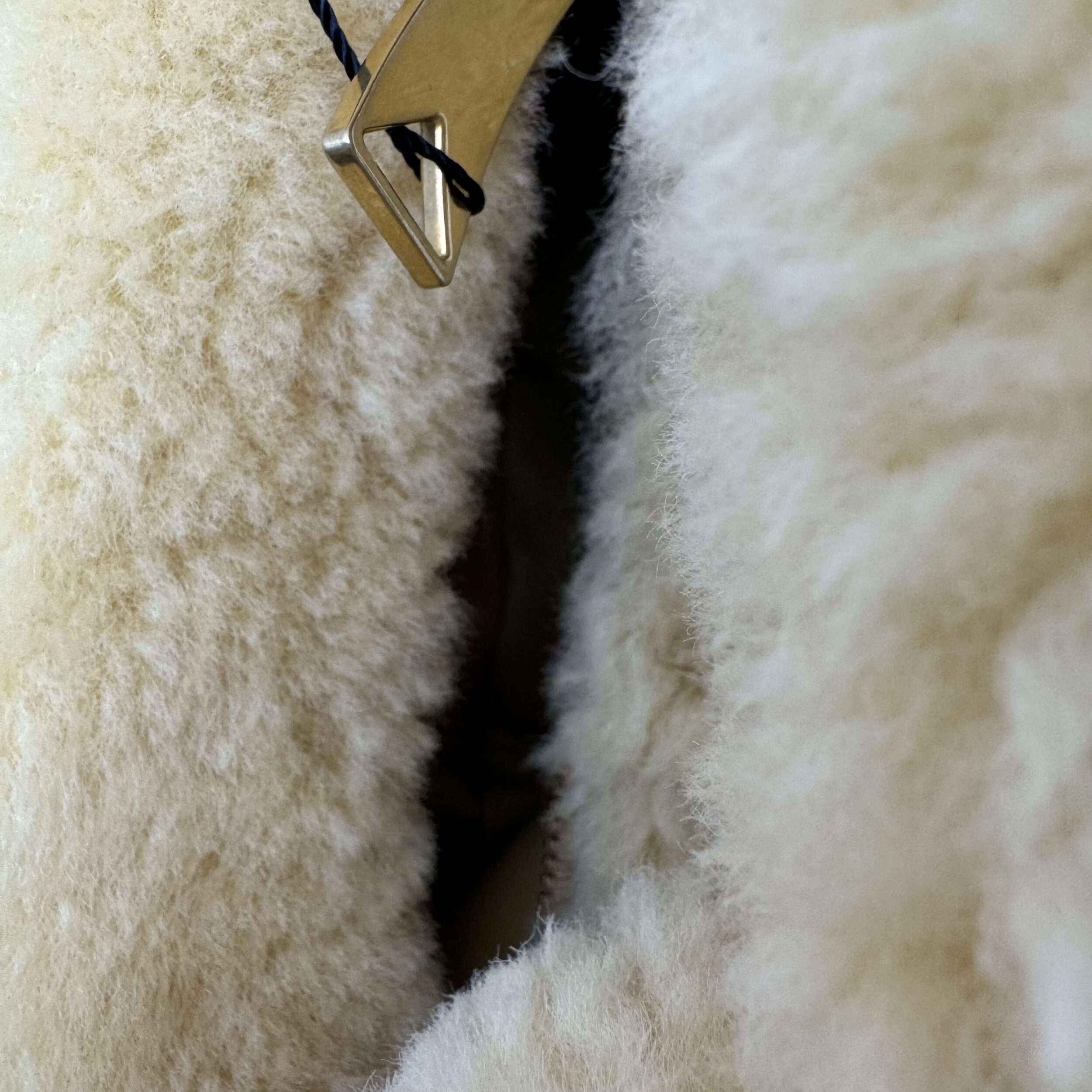 Bottega Veneta Shearling Jodi Bag - Image 3