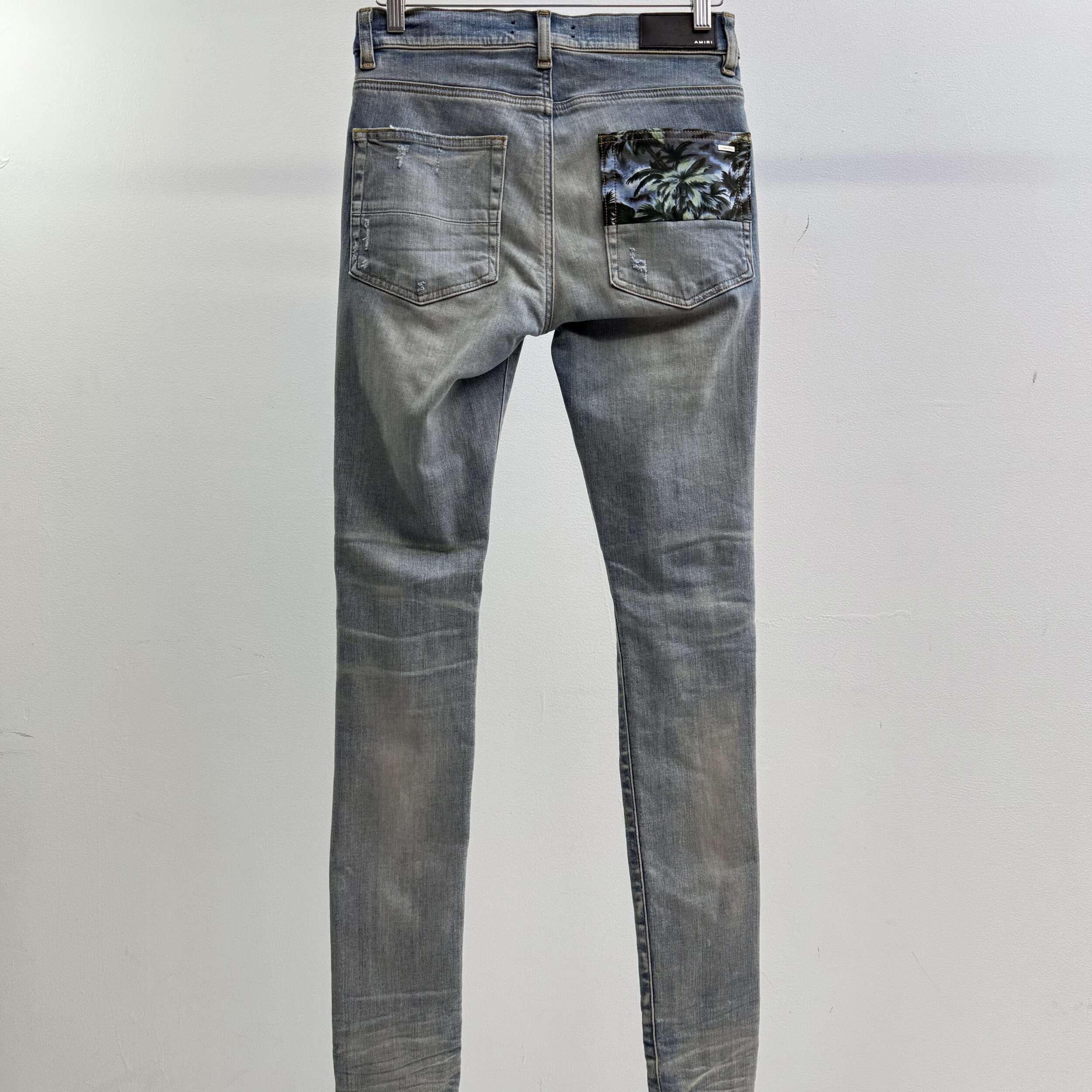 Amiri Star Patch Graphic Distressed Jeans - Image 2