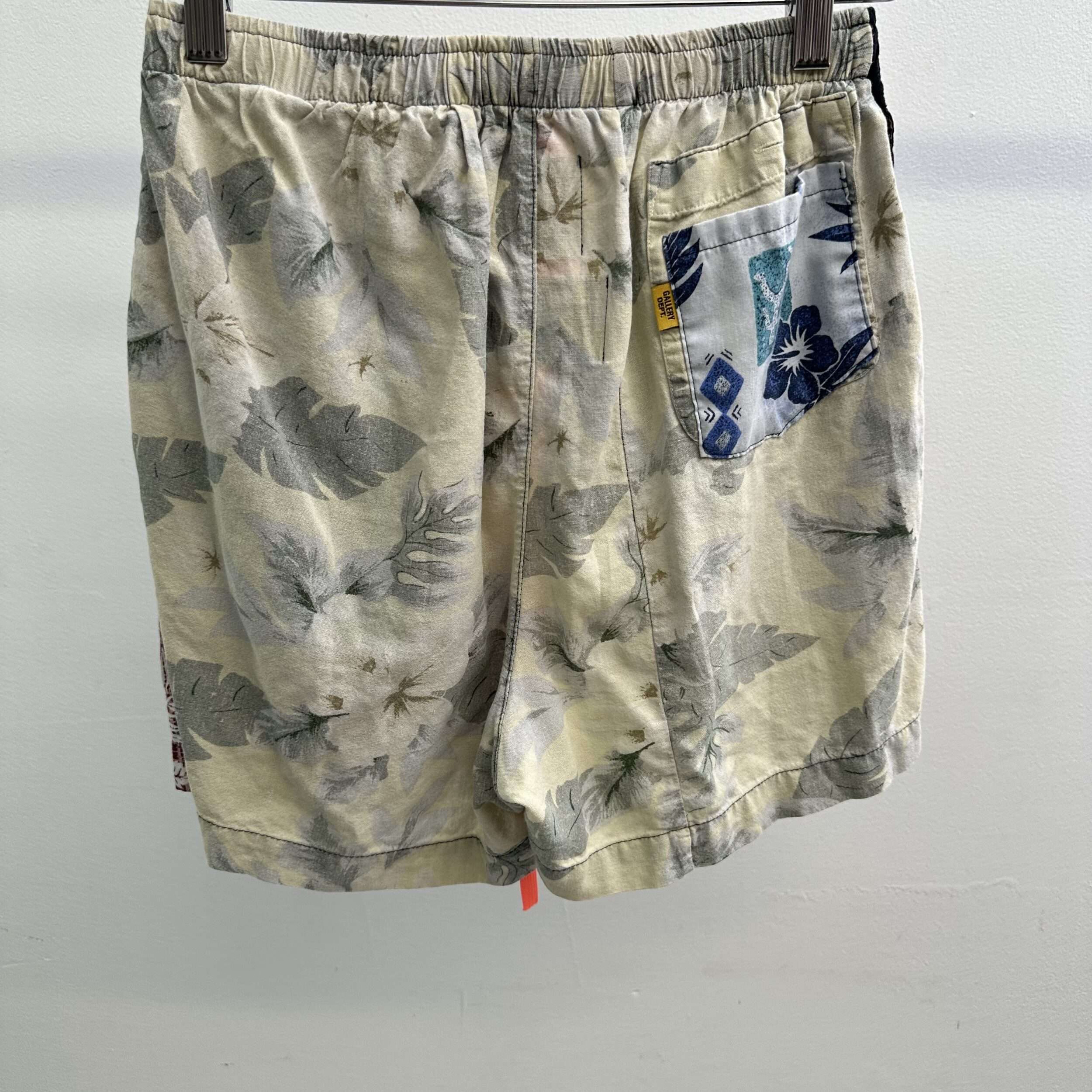 Gallery Dept. Floral Split Shorts - Image 2