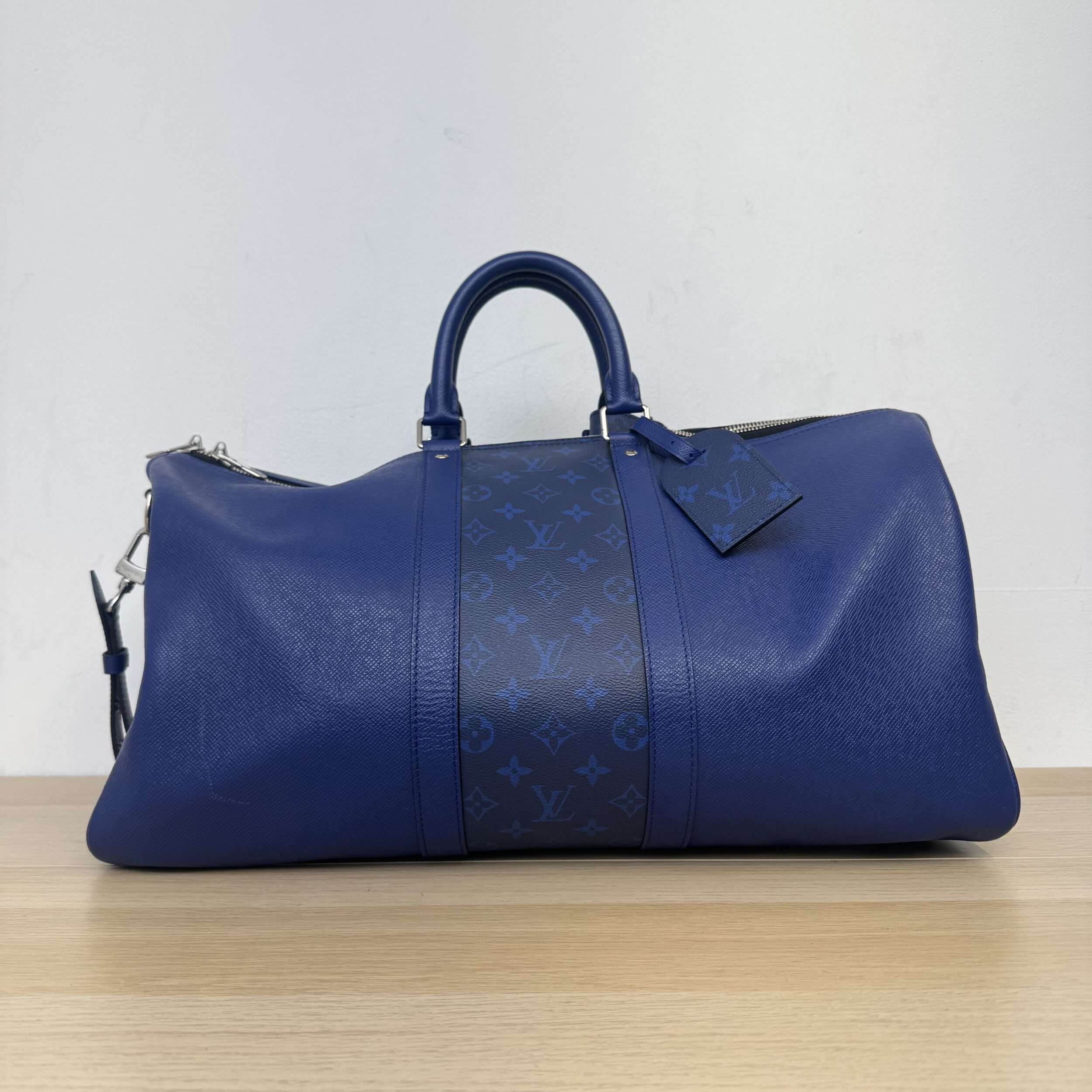 Louis Vuitton Monogram Tiaga Keepall Bag - Image 2