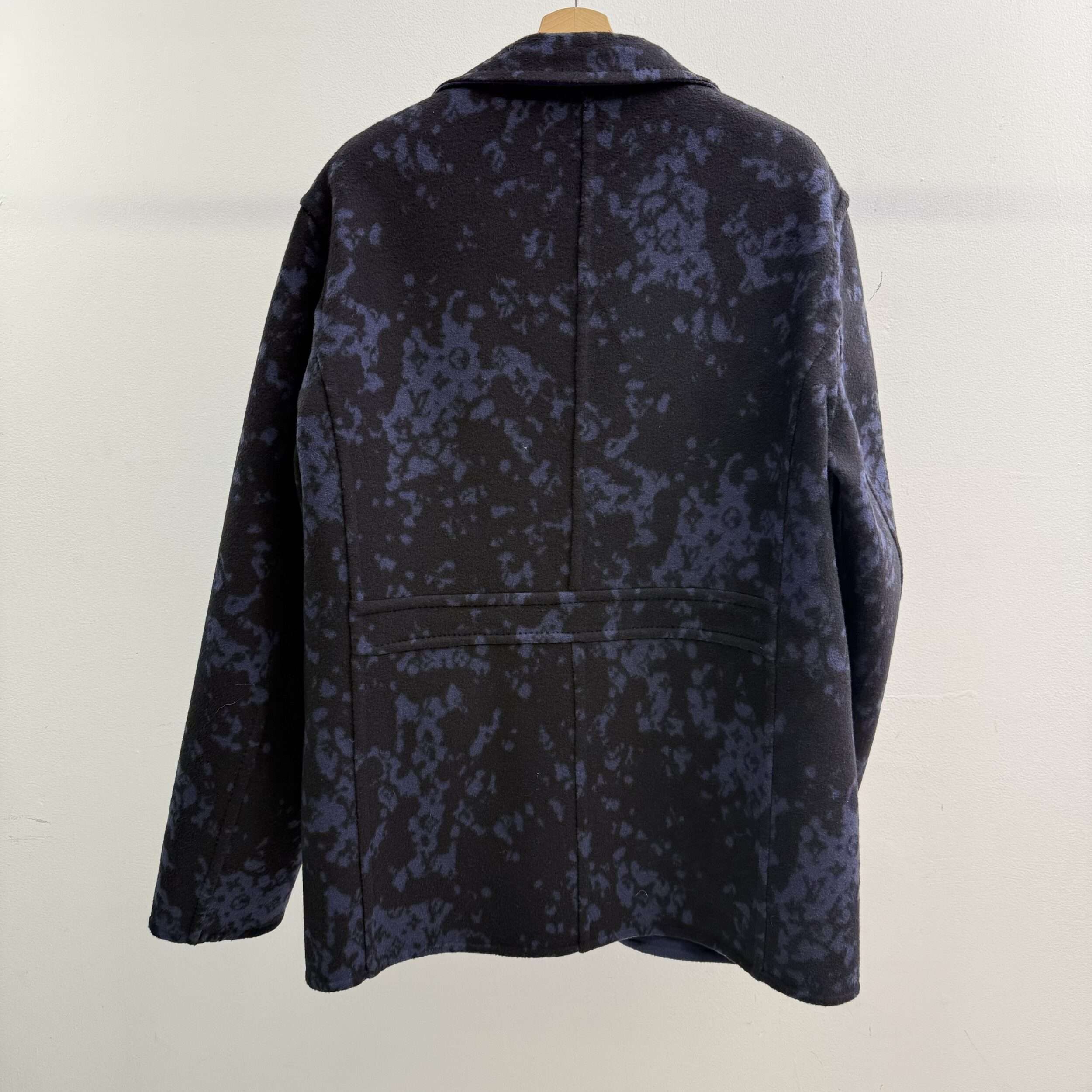 Louis Vuitton Monogram Reversible Jacket - Image 2