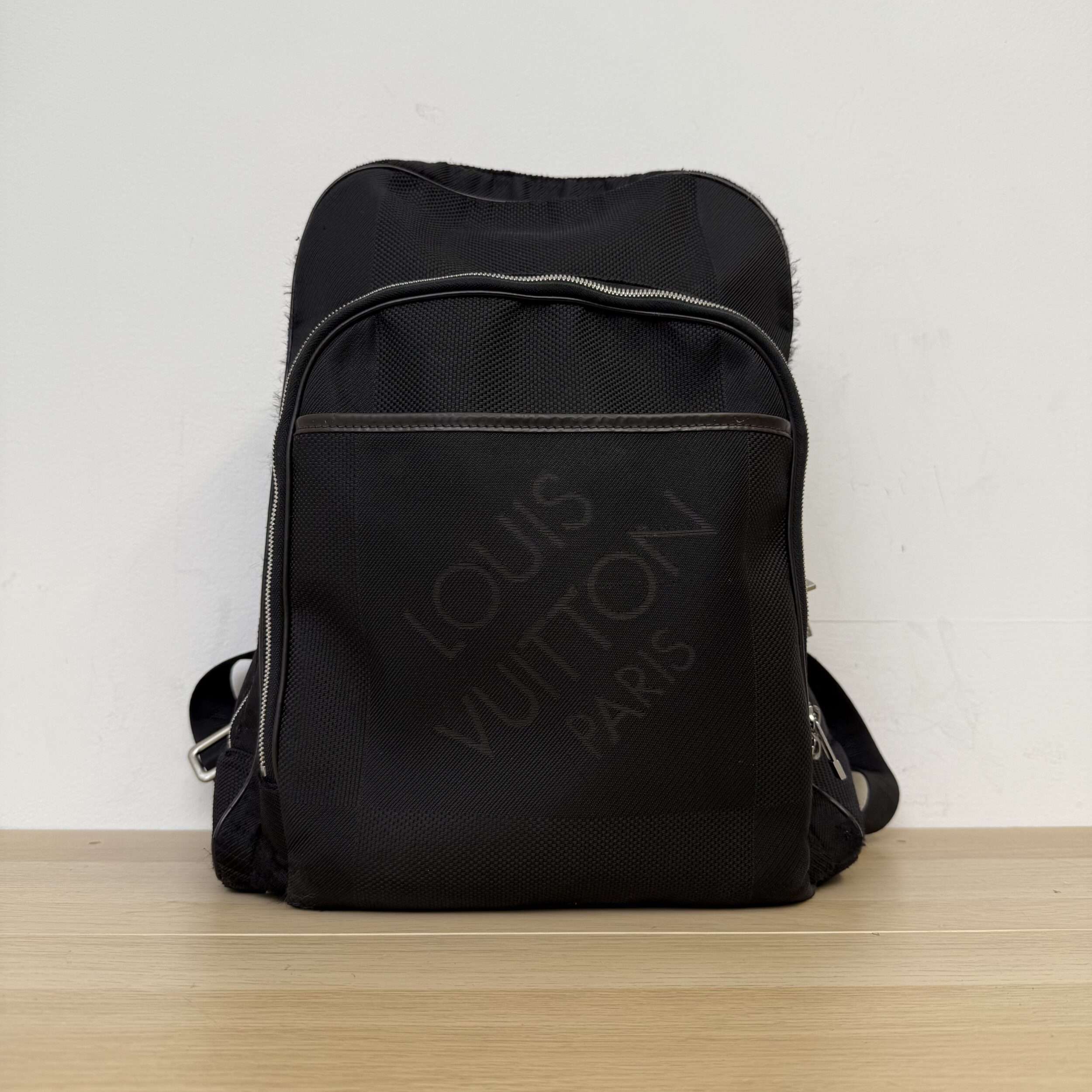 Louis Vuitton Neo Bongo Backpack - Image 2