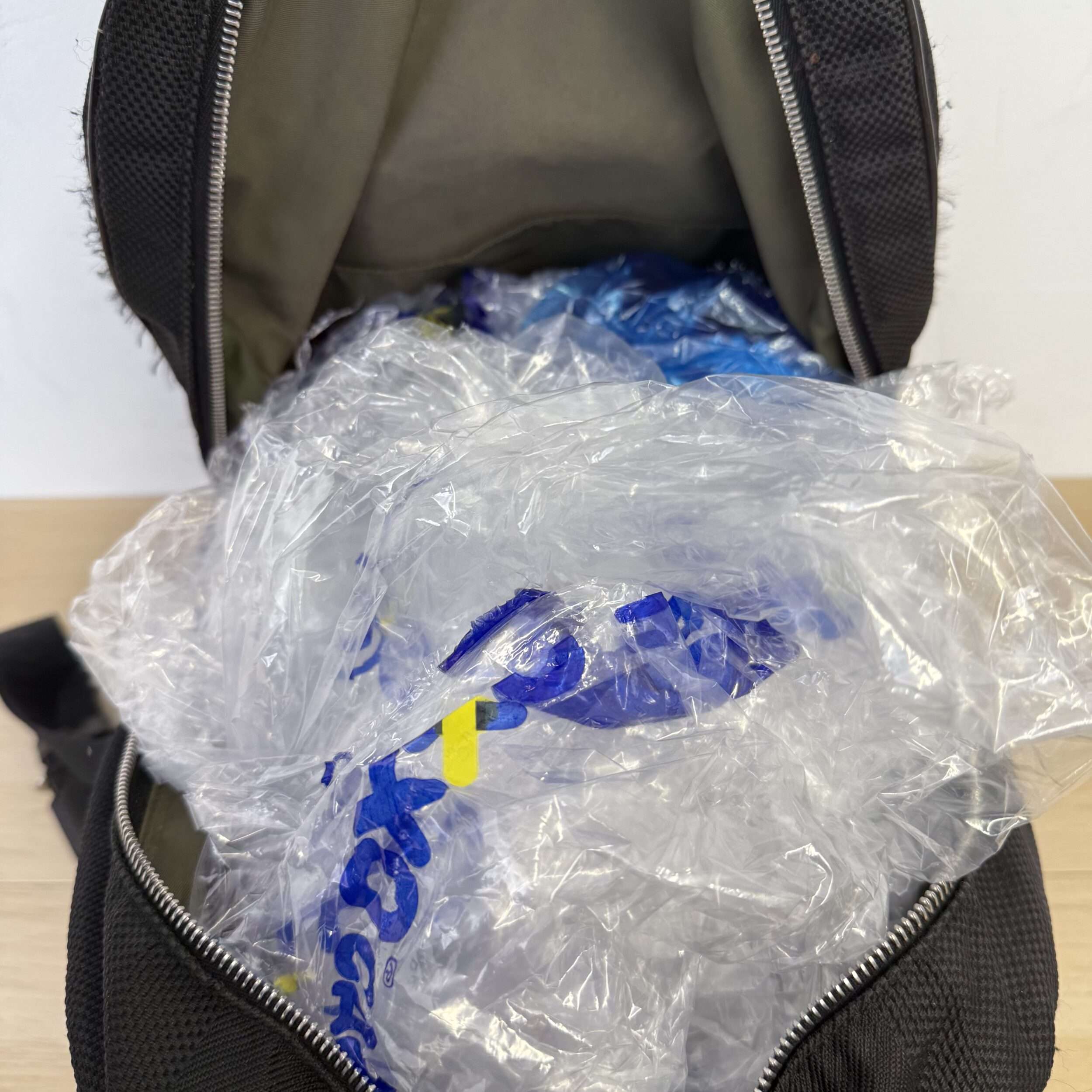 Louis Vuitton Neo Bongo Backpack - Image 4