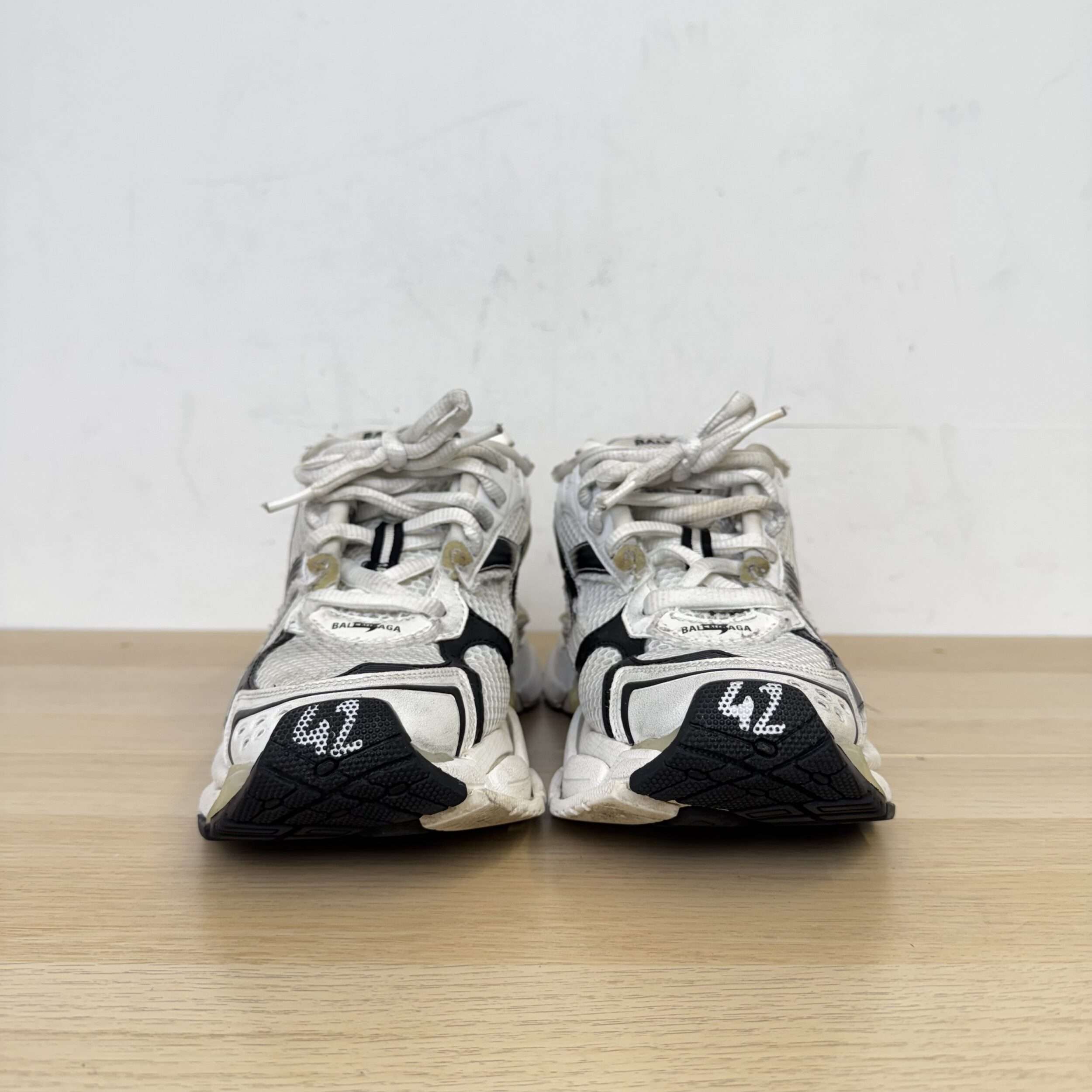 Balenciaga Runner 2.0 Sneakers - Image 2