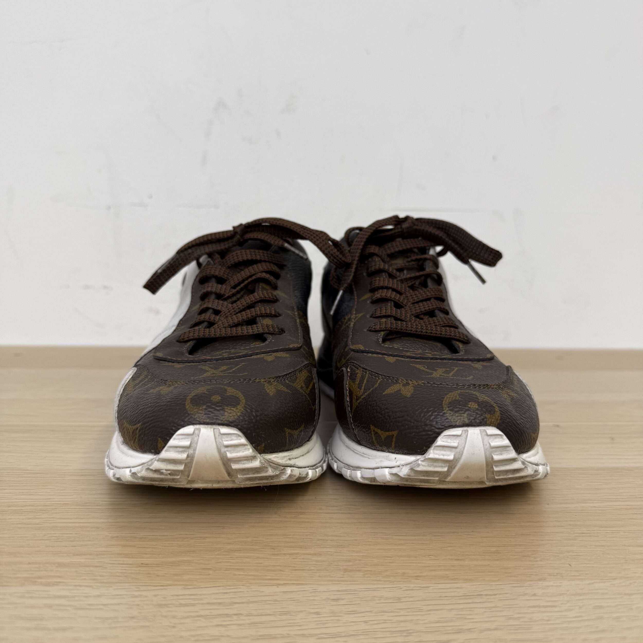 Louis Vuitton Runaway Sneakers - Image 2