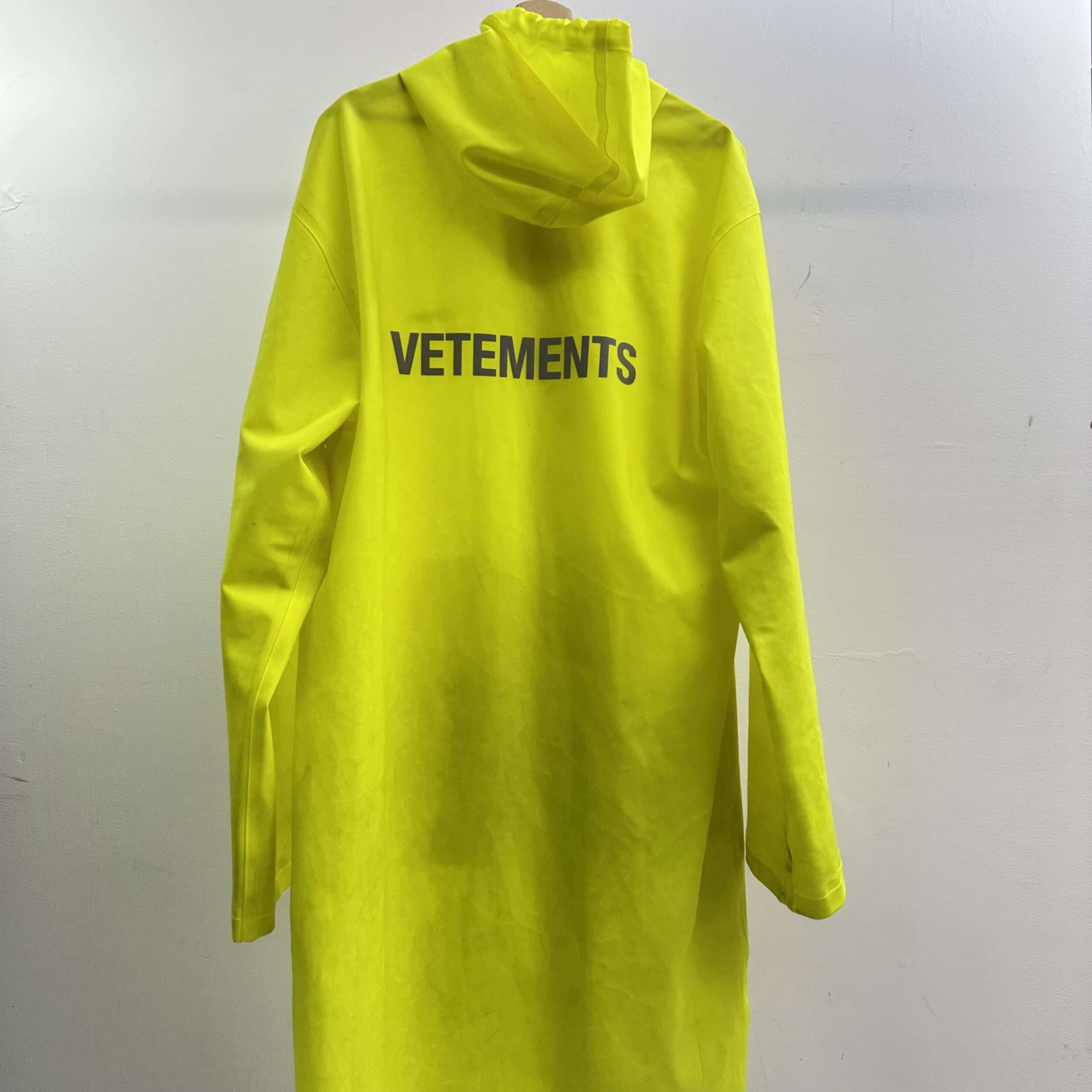 Vetements High Visibilty Rain Coat - Image 2