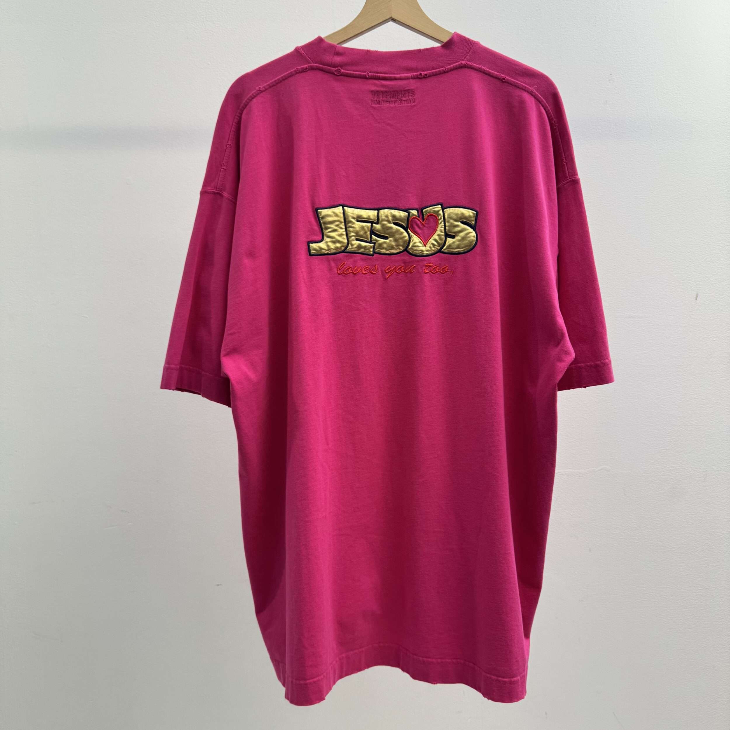 Vetements Jesus Loves Me T-Shirt - Image 2